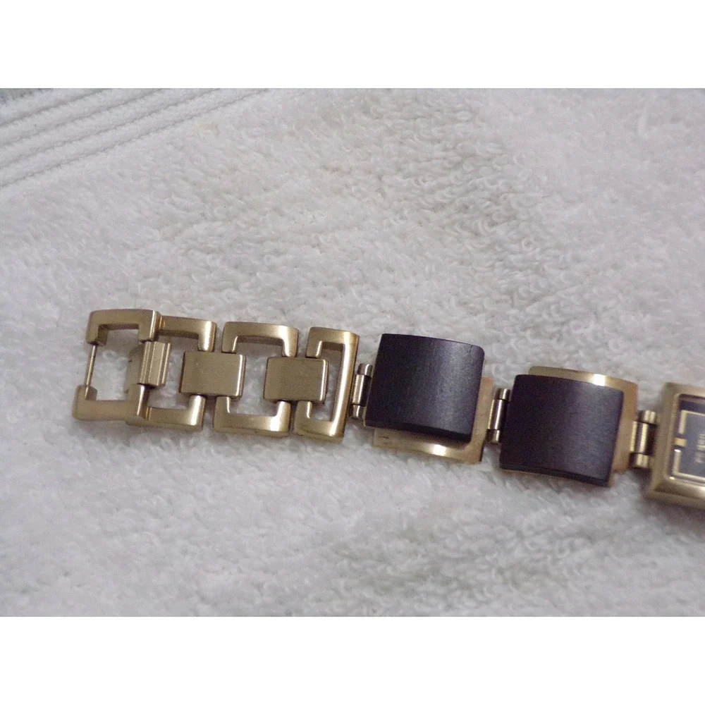 Fossil Womens Gold Tone Wood Inlay Link Bracelet‎ Rectangular Black Dial Watch